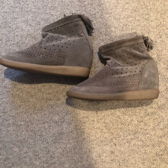 Isabel Marant Dicker boots - Picture 2 of 3